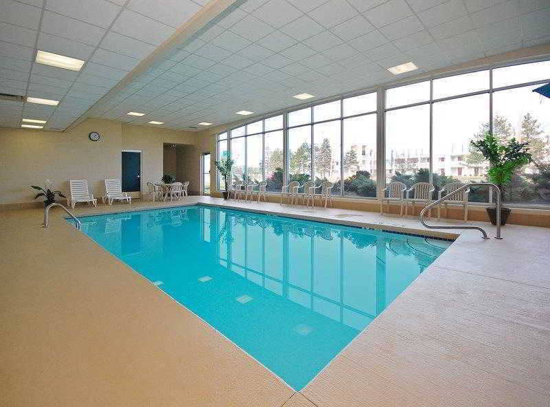 Best Western Airport Inn&Suites Cleveland Brook Park Faciliteiten foto