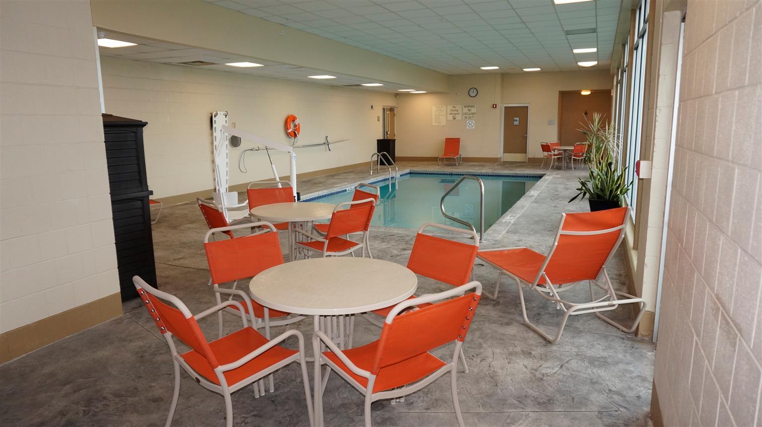 Best Western Airport Inn&Suites Cleveland Brook Park Buitenkant foto