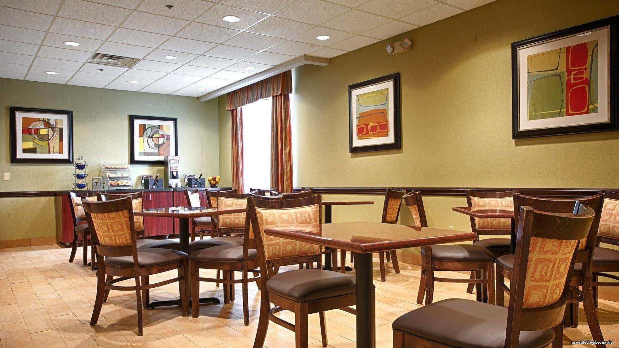 Best Western Airport Inn&Suites Cleveland Brook Park Buitenkant foto