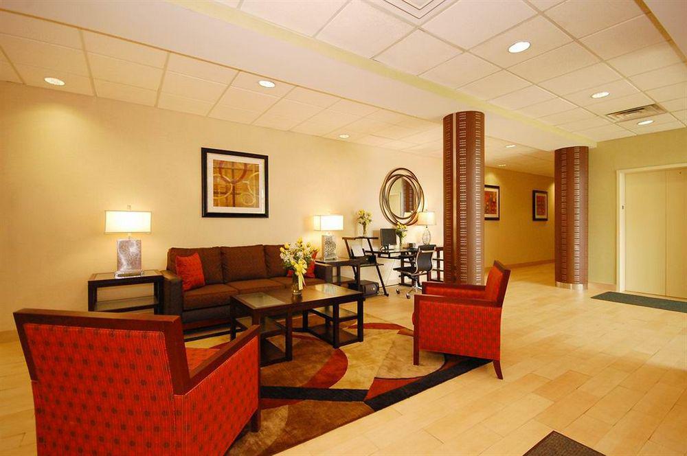 Best Western Airport Inn&Suites Cleveland Brook Park Interieur foto