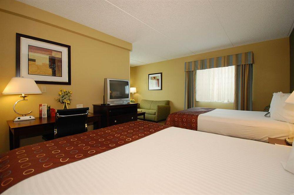 Best Western Airport Inn&Suites Cleveland Brook Park Kamer foto